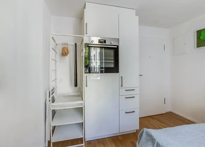 Hre St Gallen Center *