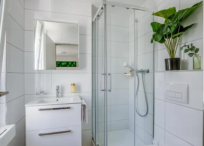 Hre St Gallen Center *