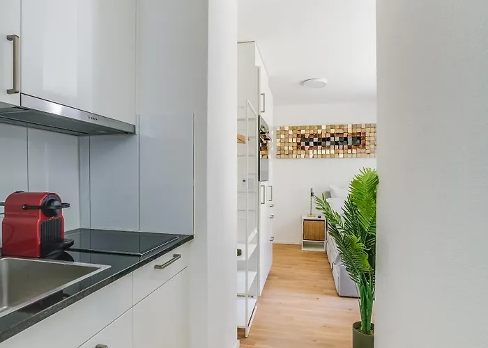 Hre St Gallen Center